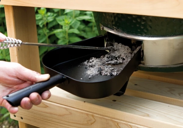 Big Green Egg PALETTA RIMOZIONE CENERE 4 Big Green Egg PALETTA RIMOZIONE CENERE - immagine 2