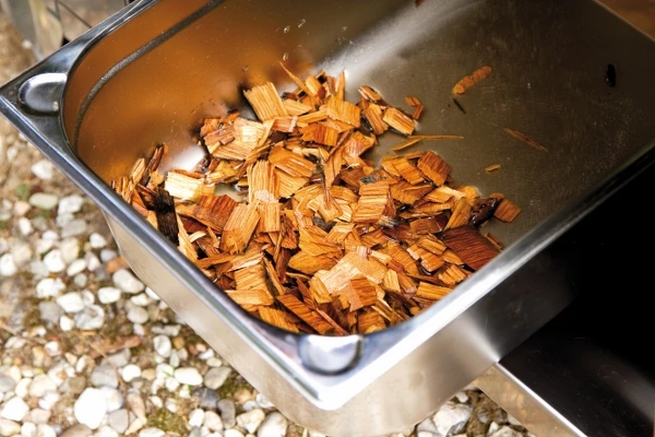 Big Green Egg WOOD CHIPS - TRUCIOLI DI LEGNO PER AFFUMICATURA 8 Big Green Egg WOOD CHIPS - TRUCIOLI DI LEGNO PER AFFUMICATURA - immagine 7