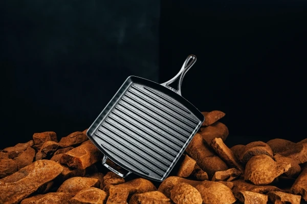 Lodge BISTECCHIERA QUADRATA 30X30 CM 5 Lodge BISTECCHIERA QUADRATA 30X30 CM - immagine 3