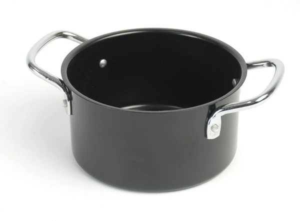 PENTOLA ANTIADERENTE PER COTTURA SUL BARBECUE 3 PENTOLA ANTIADERENTE PER COTTURA SUL BARBECUE