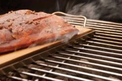 VASSOIO IN ACCIAIO PER PLACCA DI LEGNO 7 VASSOIO IN ACCIAIO PER PLACCA DI LEGNO -Mailgarden Negozio CC6037 03