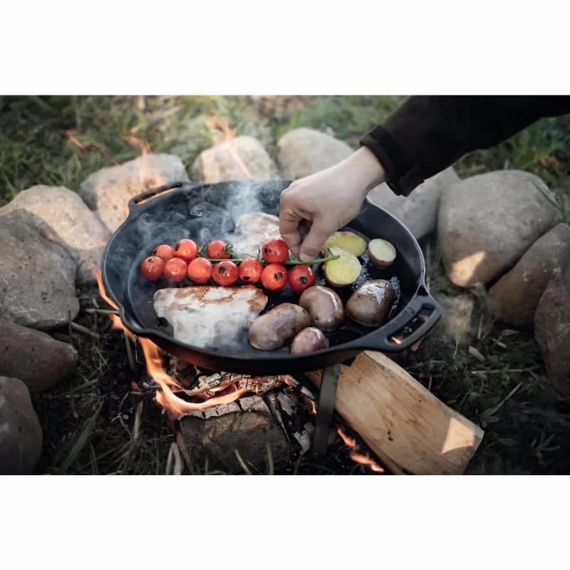 Petromax PADELLA IN GHISA D. 40 CM - 2 MANICI 4 Petromax PADELLA IN GHISA D. 40 CM - 2 MANICI - immagine 2