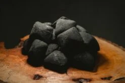 MAXXX - BRICCHETTE DI CARBONE - 20 LB (KG 9,1) 15 MAXXX - BRICCHETTE DI CARBONE - 20 LB (KG 9,1) -Mailgarden Negozio JDMAX20 06