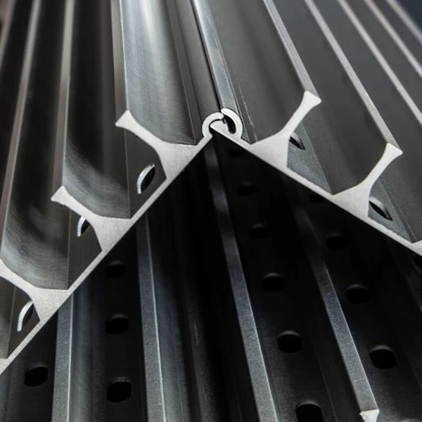 SET 3 GRIGLIE 34,92 CM PER KAMADO JOE E BGE MEDIUM 9 SET 3 GRIGLIE 34,92 CM PER KAMADO JOE E BGE MEDIUM - immagine 7